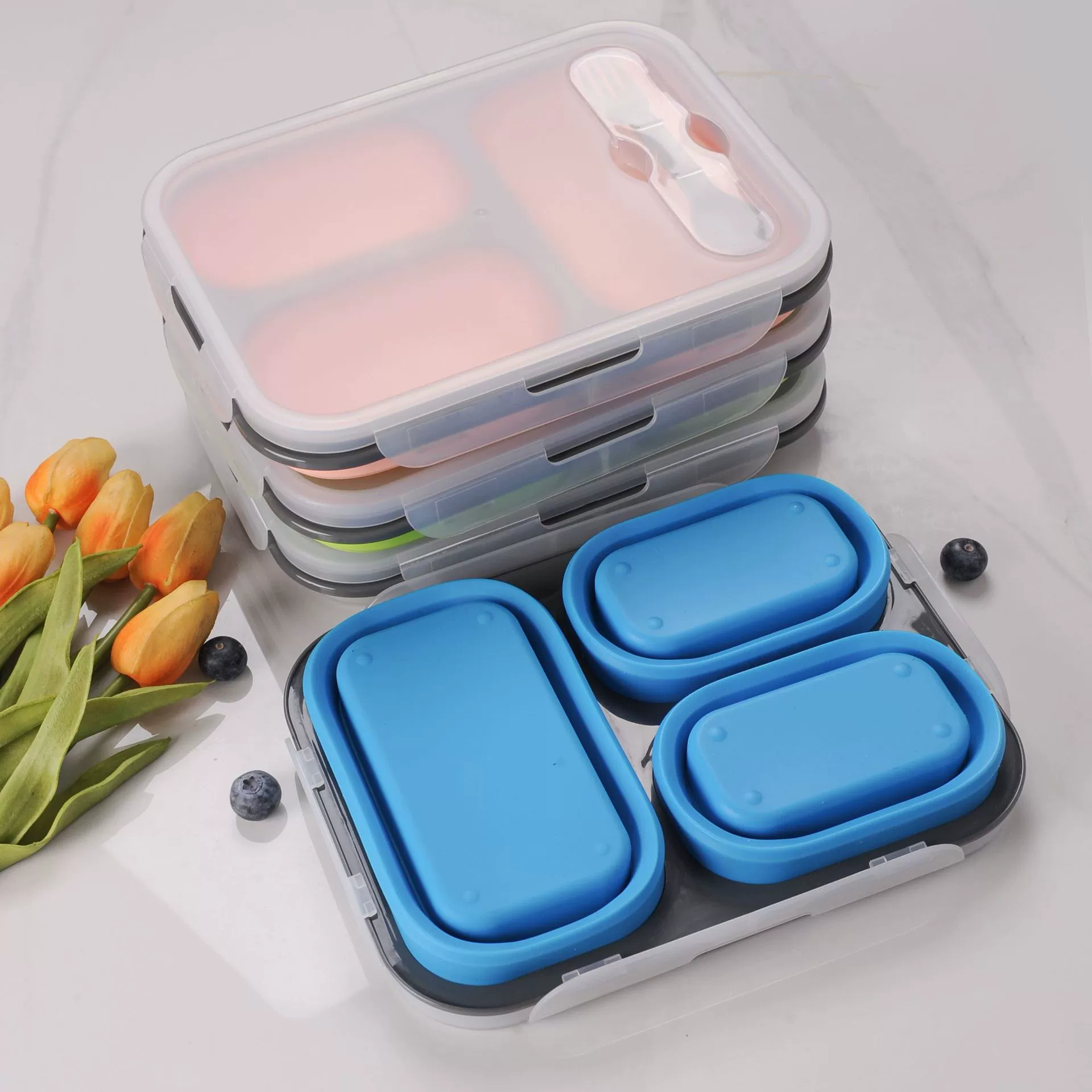 Foldable three-compartment silicone large-capacity lunch box