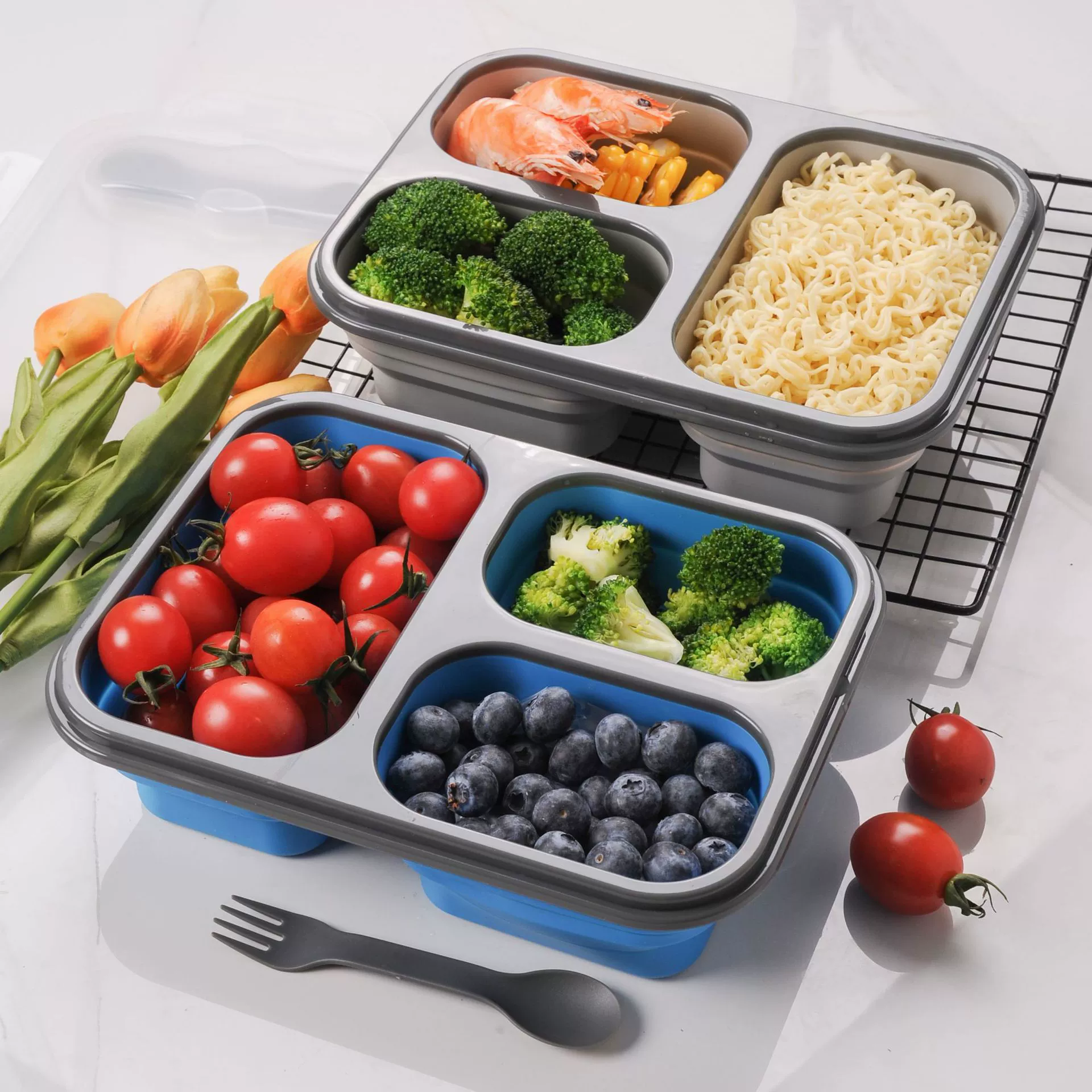 Foldable three-compartment silicone large-capacity lunch box
