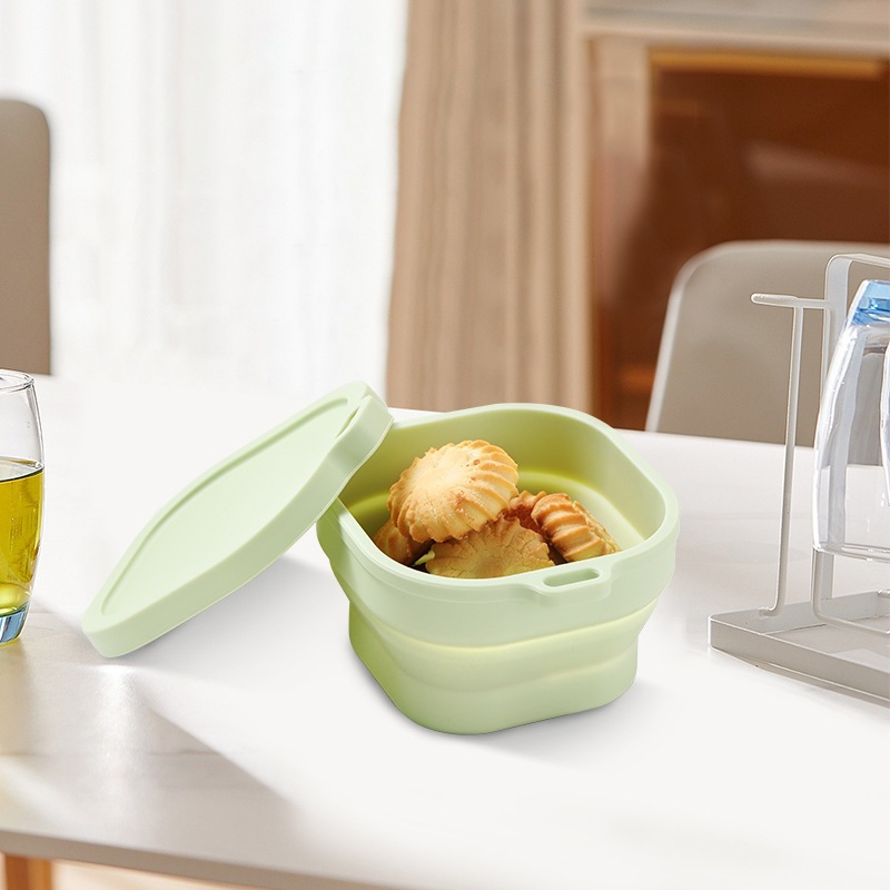 Portable silicone outdoor travel silicone folding square bowl lunch box cutlery set